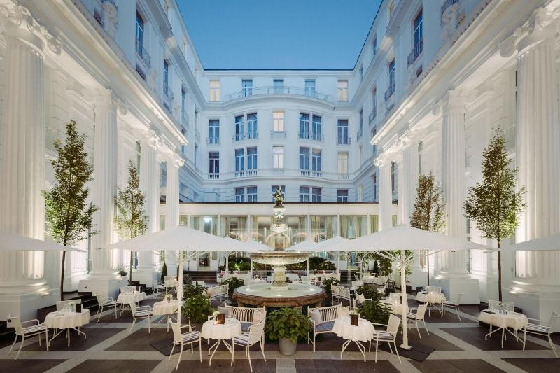 Hotel Atlantic Hamburg, Autograph Collection - Teras
