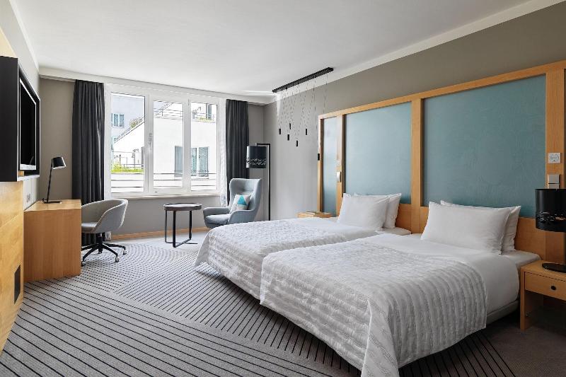 Le Méridien Hamburg - Oda