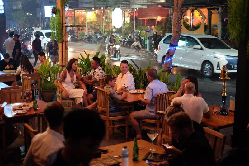 d'primahotel Petitenget Seminyak 2 - Bar