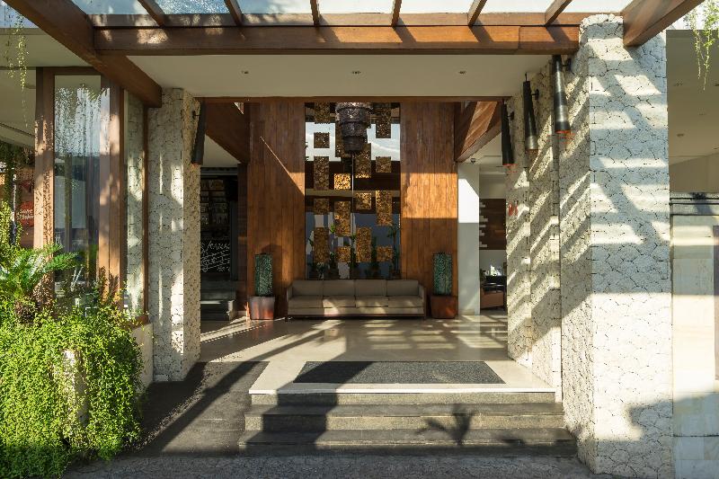 d'primahotel Petitenget Seminyak 2 - Lobi