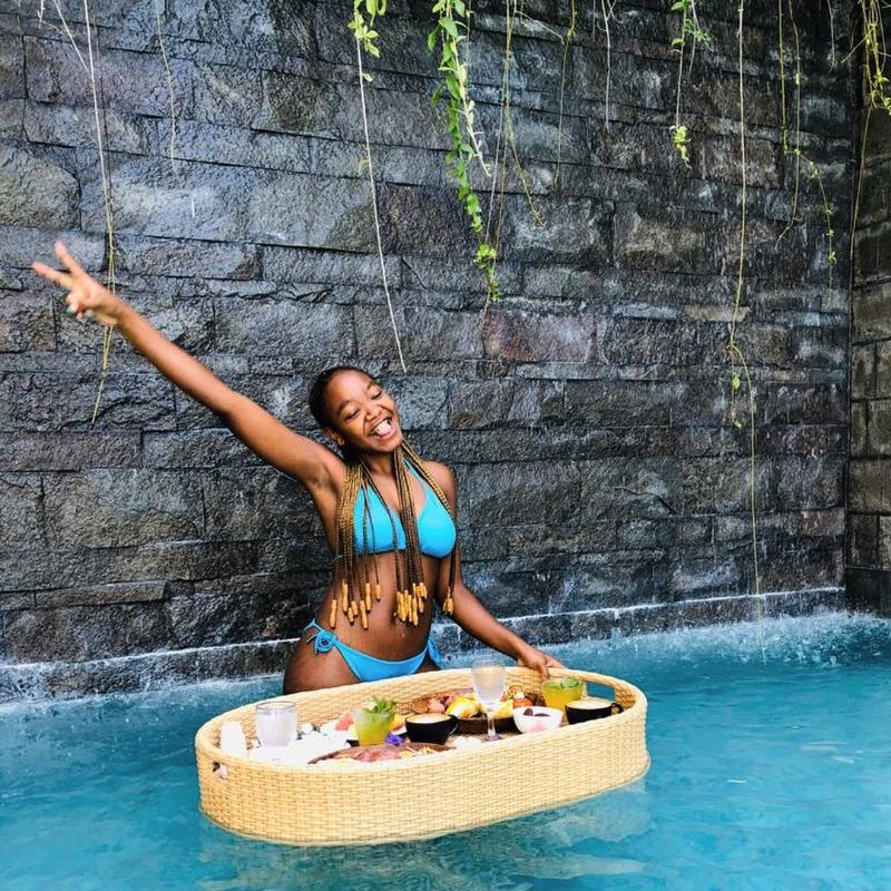 d'primahotel Petitenget Seminyak 2 - Havuz