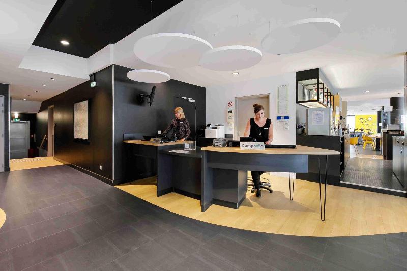 Campanile Roissy Le Mesnil Amelot - Lobi