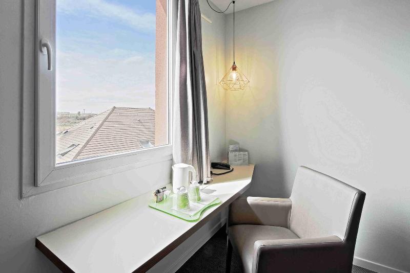 Campanile Roissy Le Mesnil Amelot - Oda