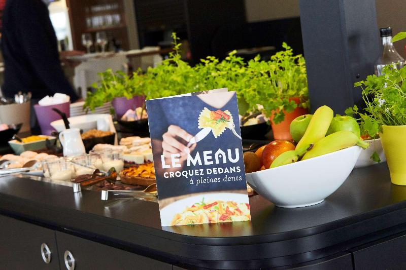 Campanile Roissy Le Mesnil Amelot - Restoran