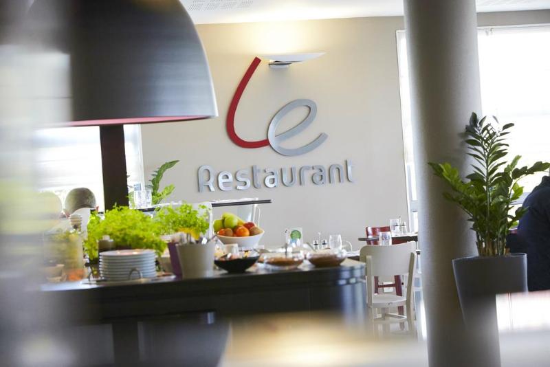 Campanile Roissy Le Mesnil Amelot - Restoran