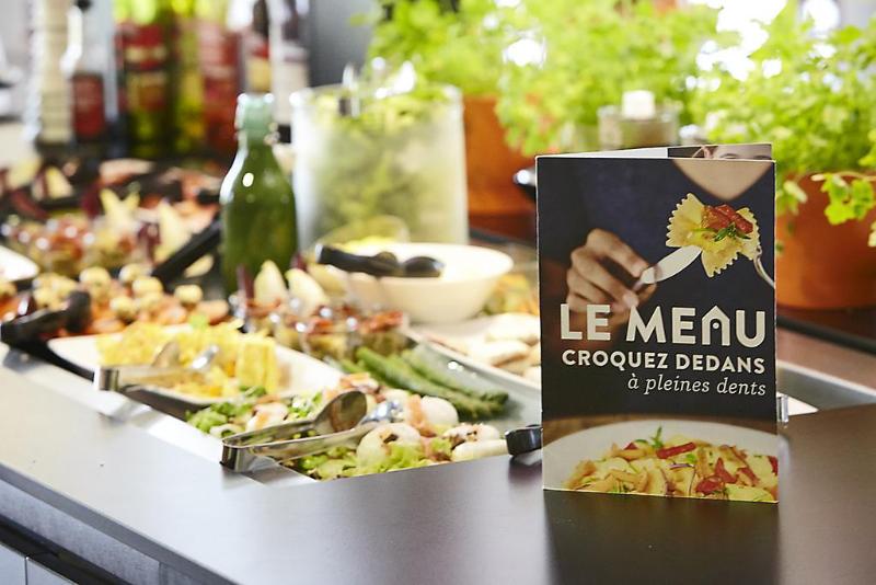 Campanile Roissy Le Mesnil Amelot - Restoran