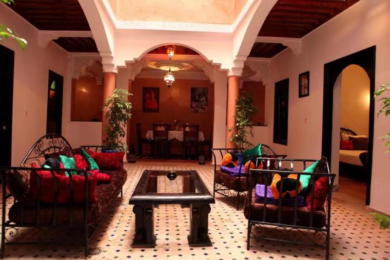 Riad Mounir - Lobi