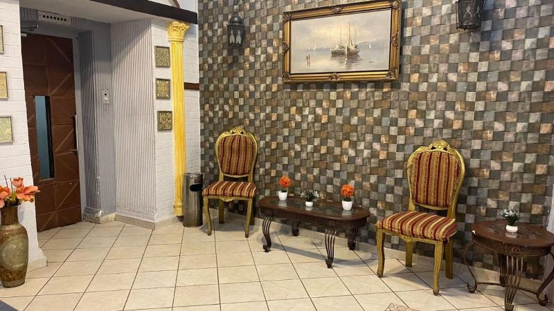 New Park Hotel - Lobi