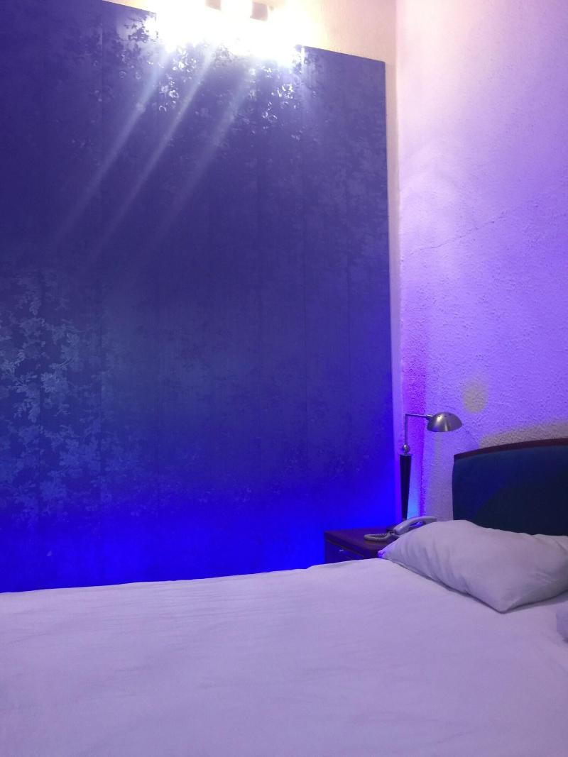 New Park Hotel - Oda
