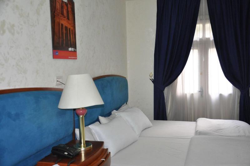 New Park Hotel - Oda