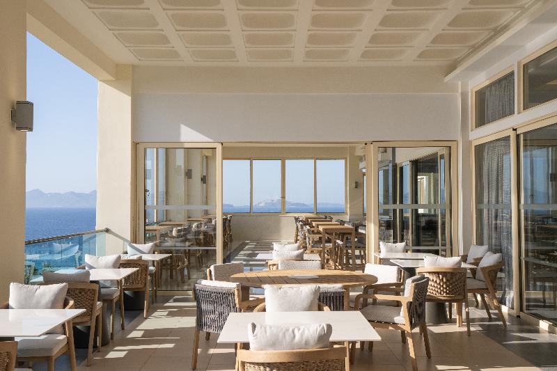 Grand Blue Beach Hotel - Bar