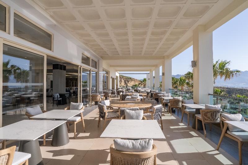 Grand Blue Beach Hotel - Bar