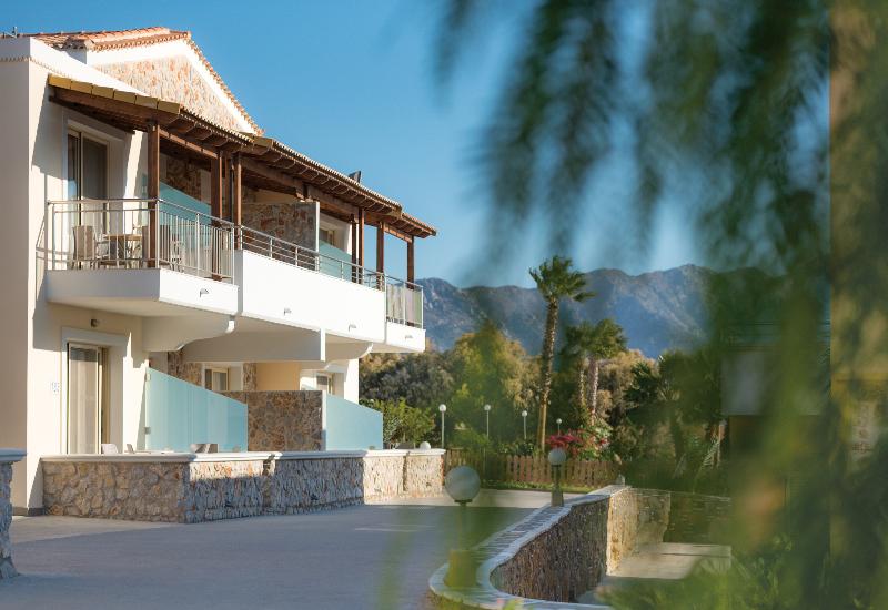 Grand Blue Beach Hotel - Genel