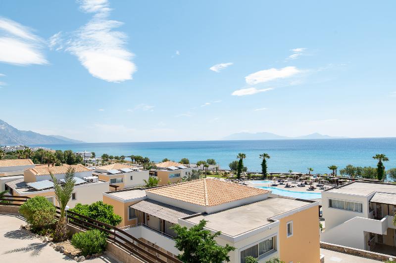 Grand Blue Beach Hotel - Oda