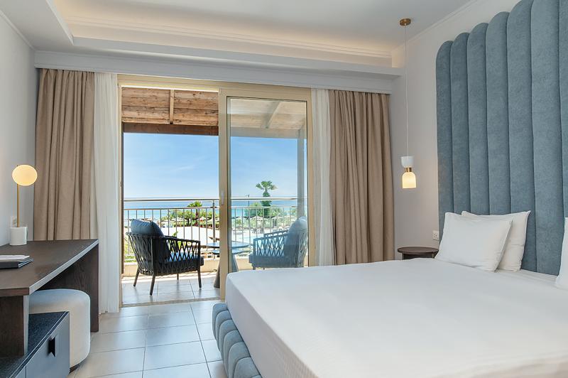 Grand Blue Beach Hotel - Oda