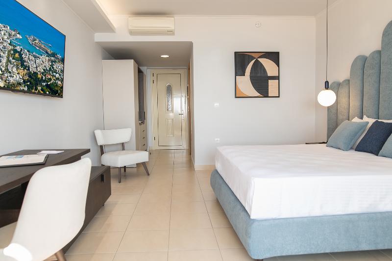 Grand Blue Beach Hotel - Oda