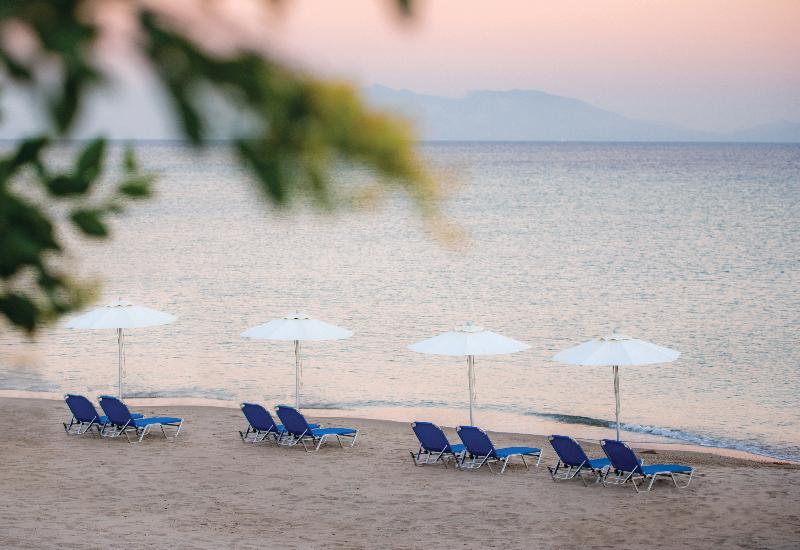 Grand Blue Beach Hotel - Plaj
