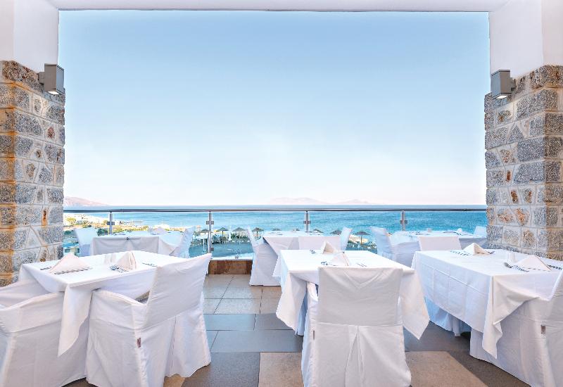 Grand Blue Beach Hotel - Restoran