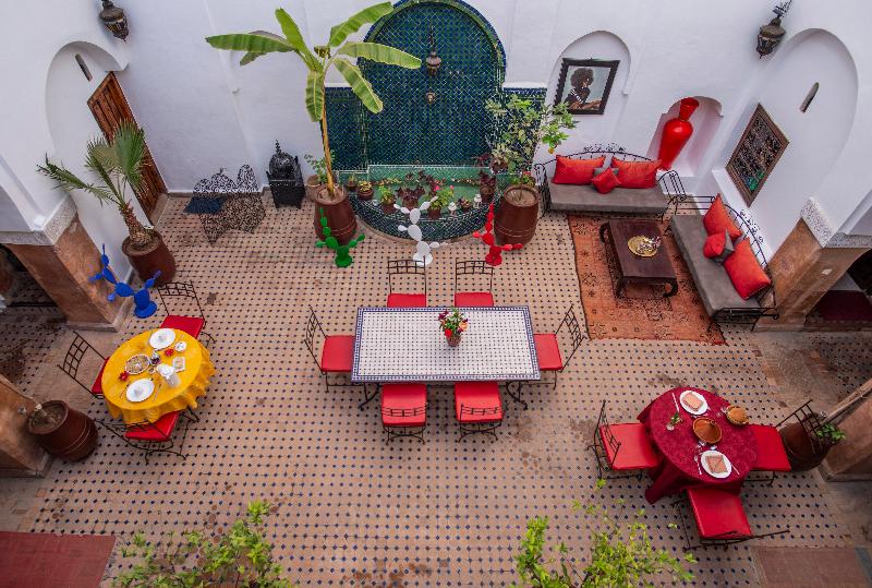 Riad  Lea - Genel