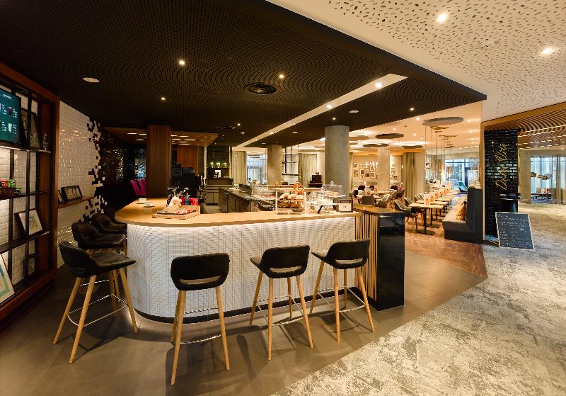 Holiday Inn Stuttgart, by IHG - Bar