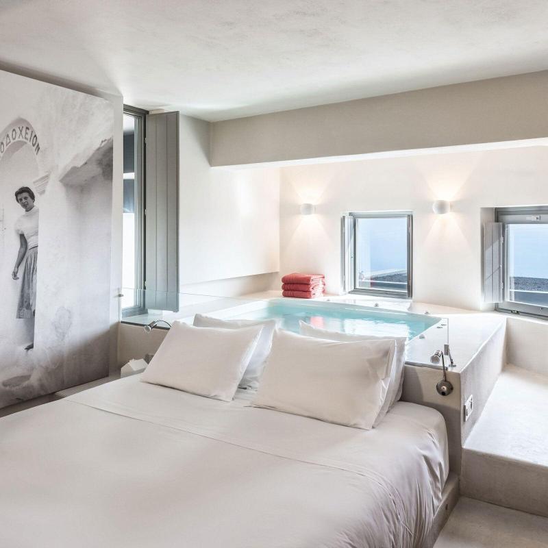 West East Suites - Oda