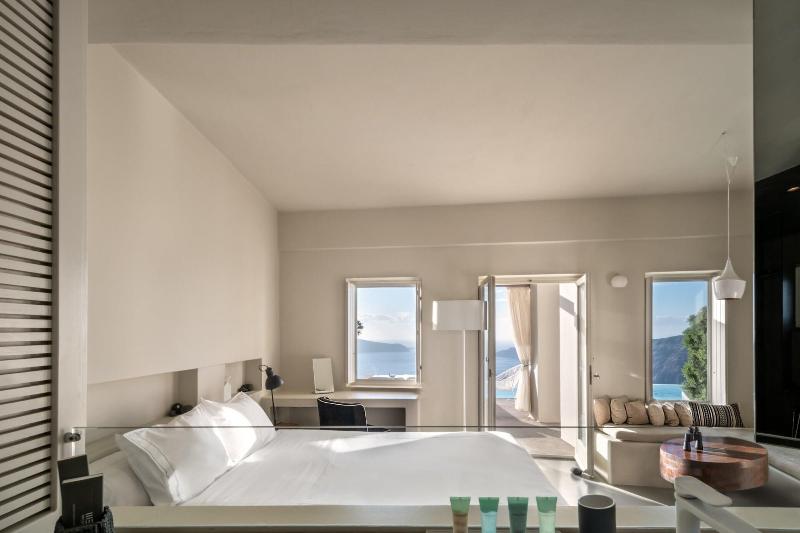 West East Suites - Oda