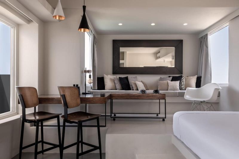 West East Suites - Oda