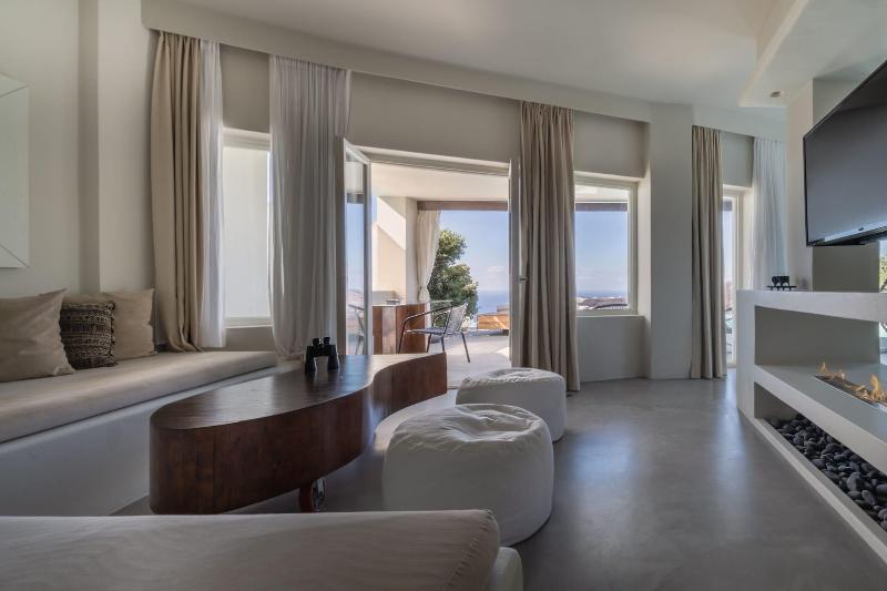 West East Suites - Oda