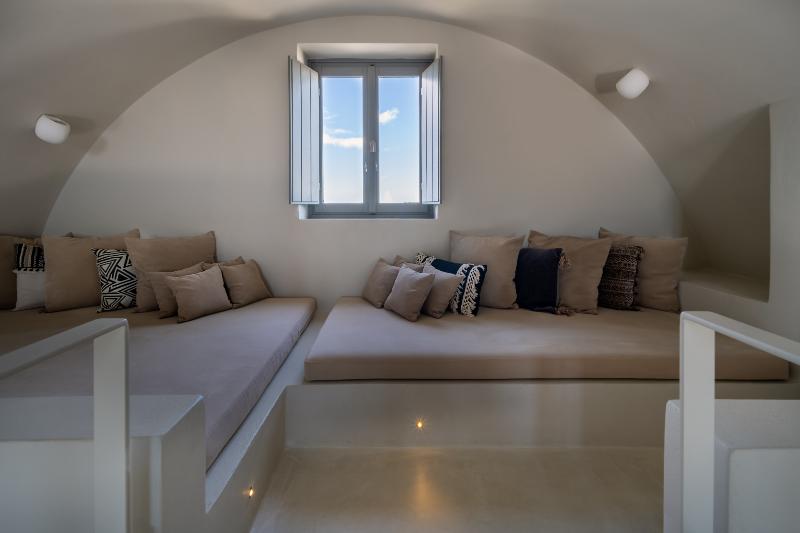 West East Suites - Oda