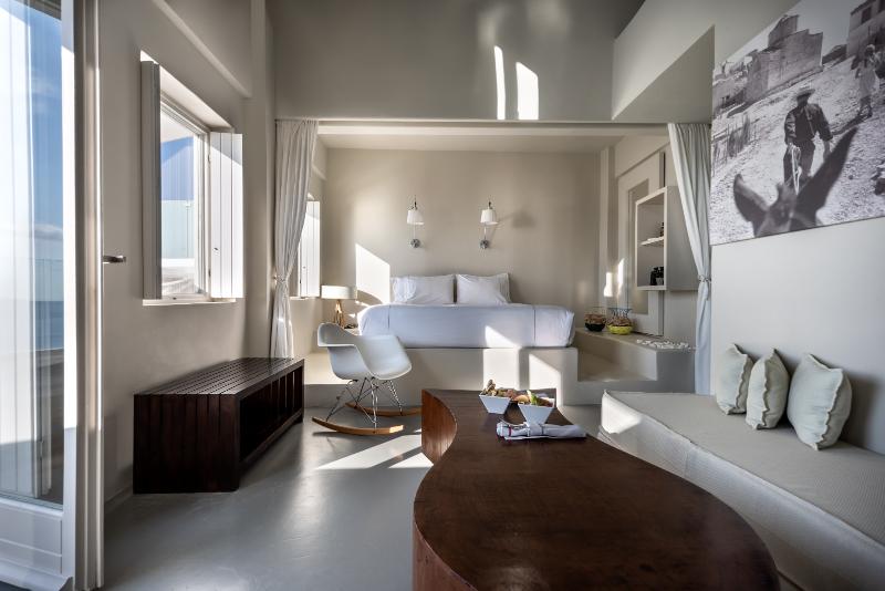 West East Suites - Oda