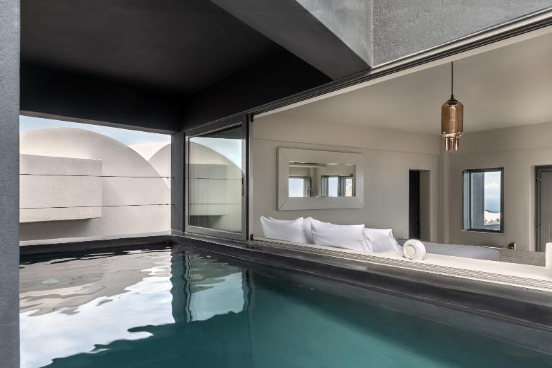 West East Suites - Oda