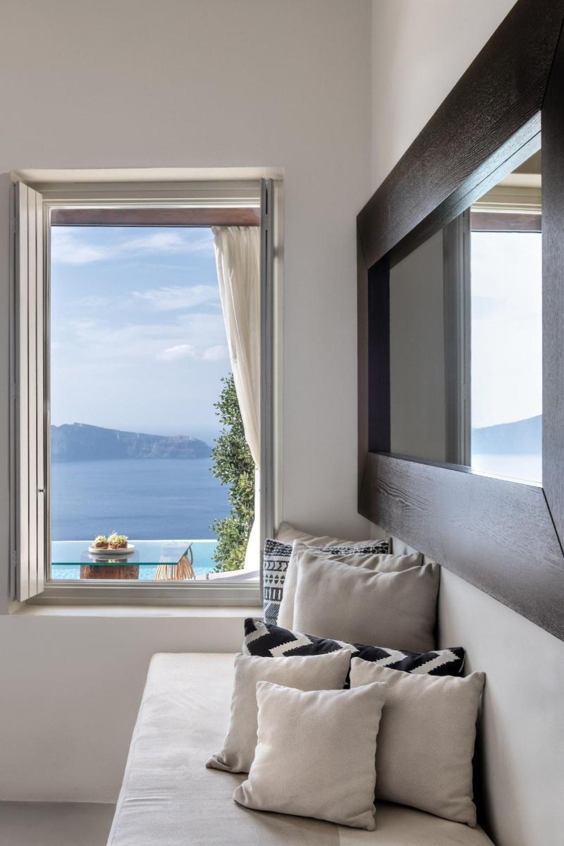 West East Suites - Oda