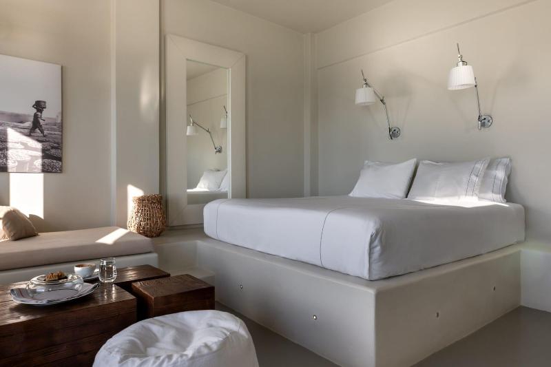 West East Suites - Oda