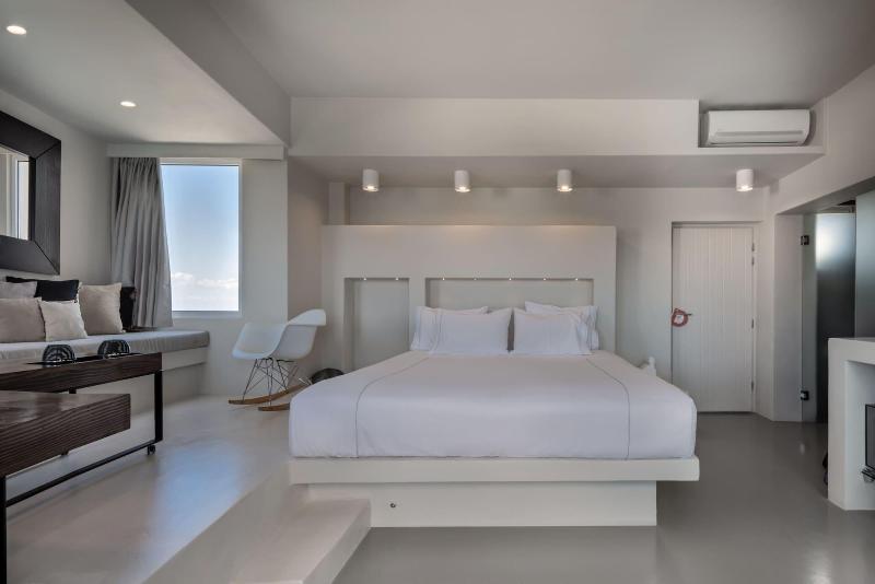 West East Suites - Oda