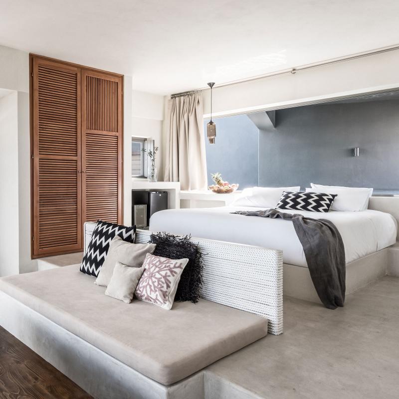 West East Suites - Oda