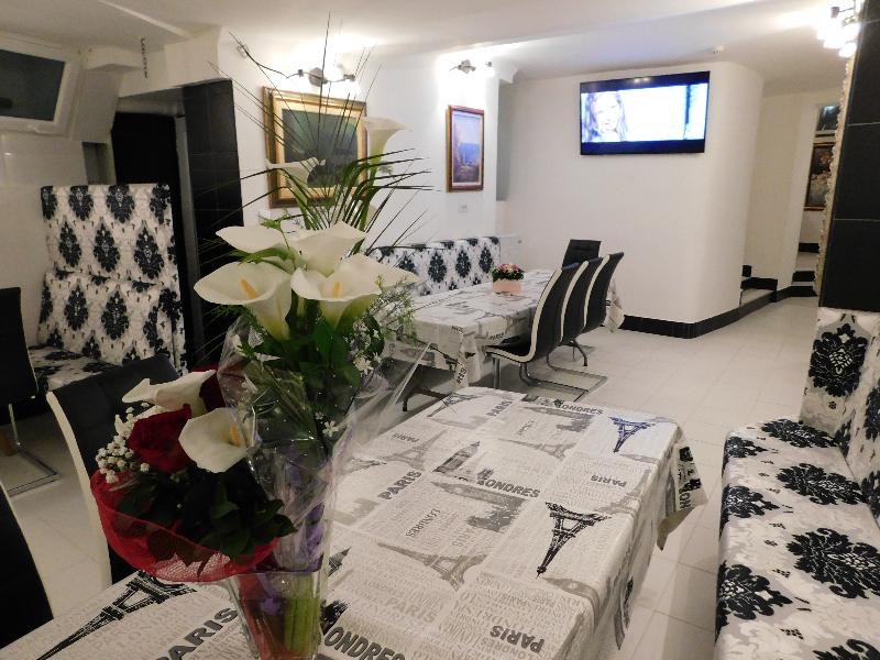 Villa Forever - Toplantı