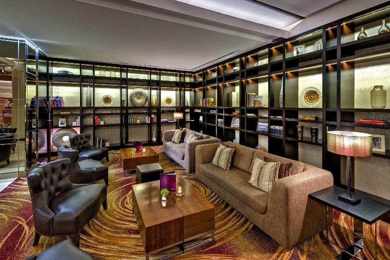 Hilton Berlin - Bar