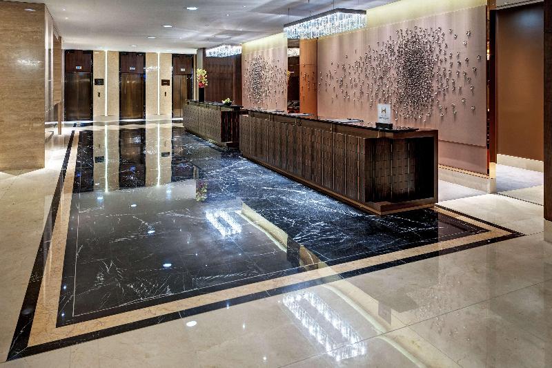 Hilton Berlin - Lobi