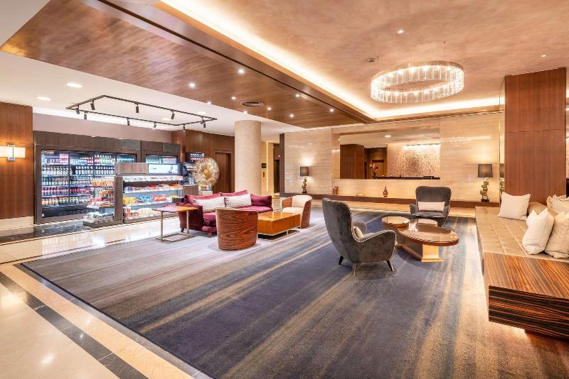 Hilton Berlin - Lobi