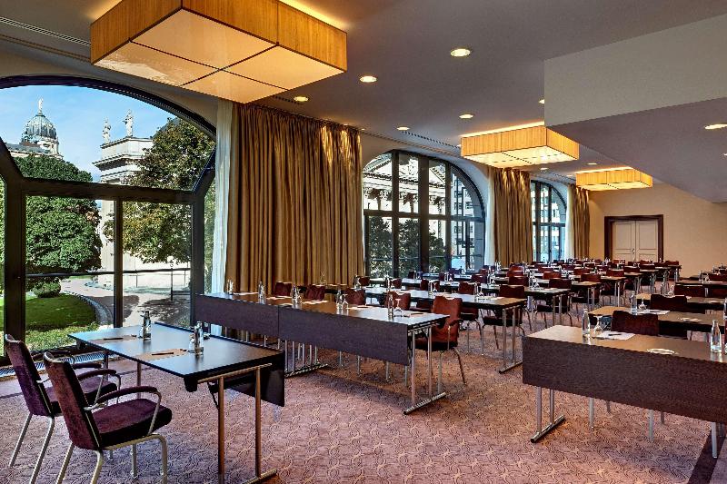 Hilton Berlin - Toplantı