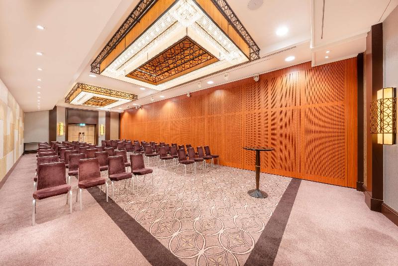 Hilton Berlin - Genel