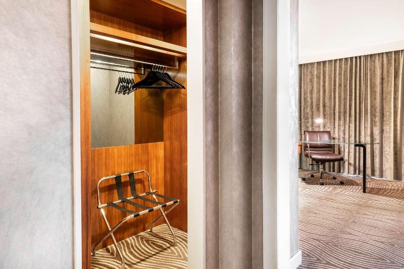 Hilton Berlin - Oda