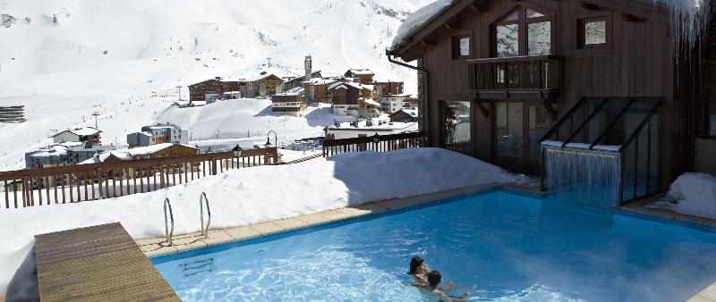 Chalets Montana Airelles - Havuz