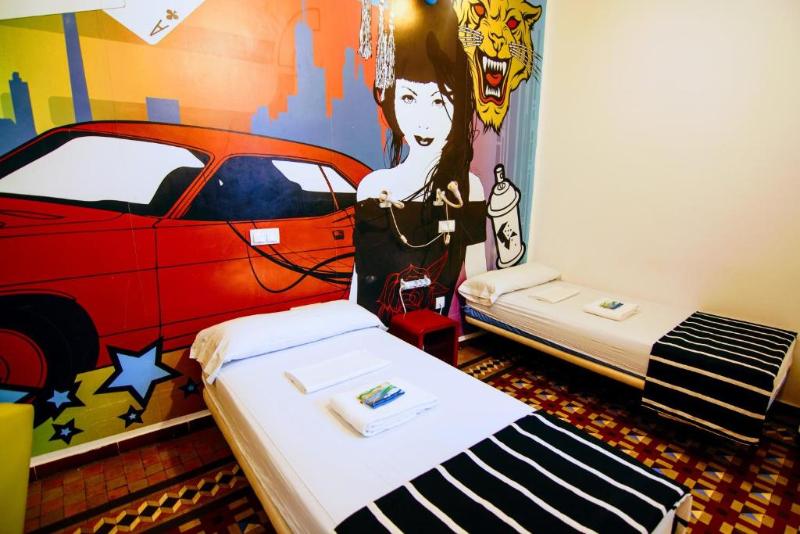 Home Youth Hostel - Oda