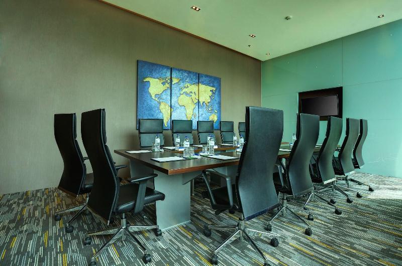 Holiday Inn Express Jakarta International Expo - Toplantı