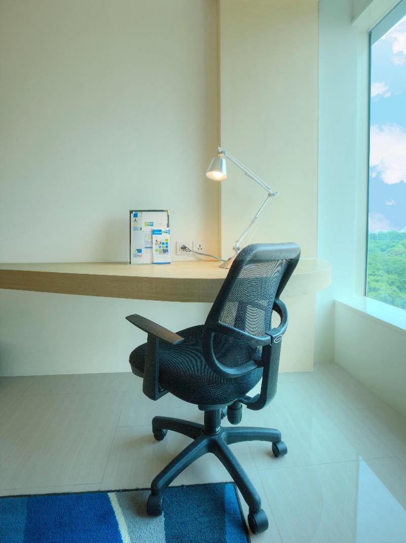 Holiday Inn Express Jakarta International Expo - Oda