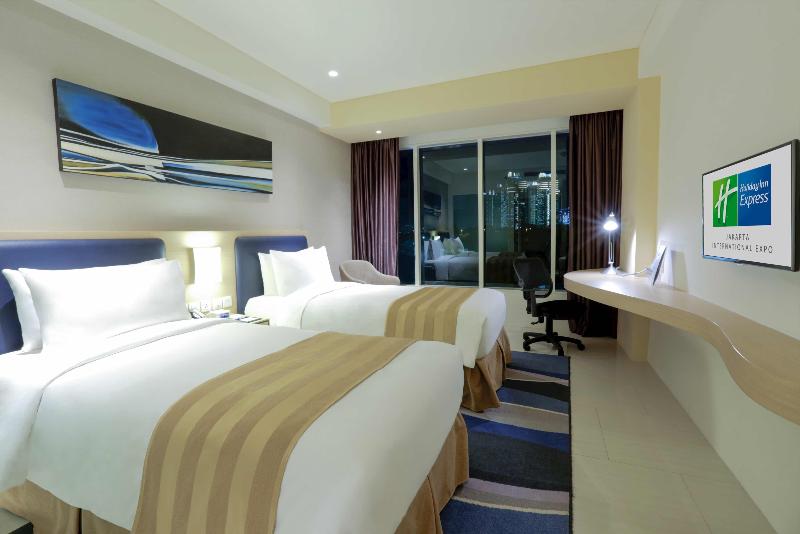 Holiday Inn Express Jakarta International Expo - Oda