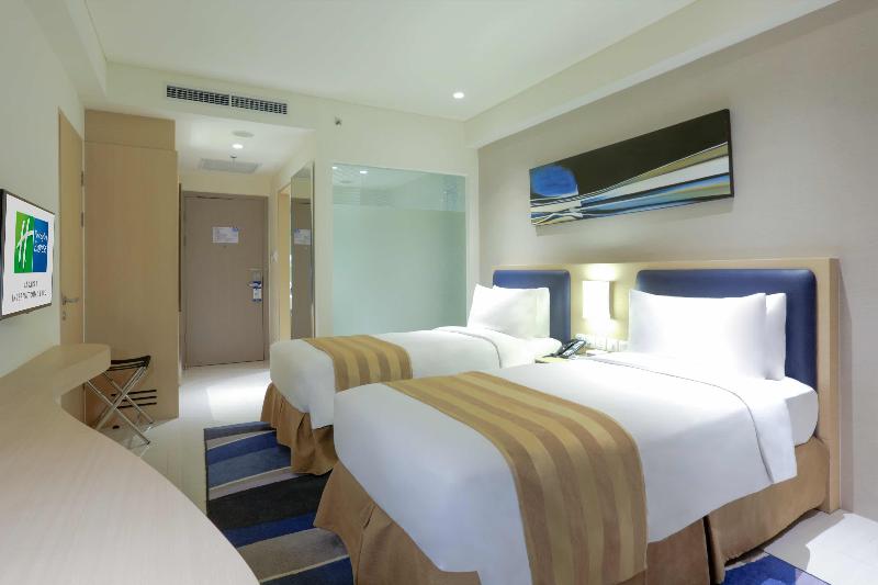 Holiday Inn Express Jakarta International Expo - Oda