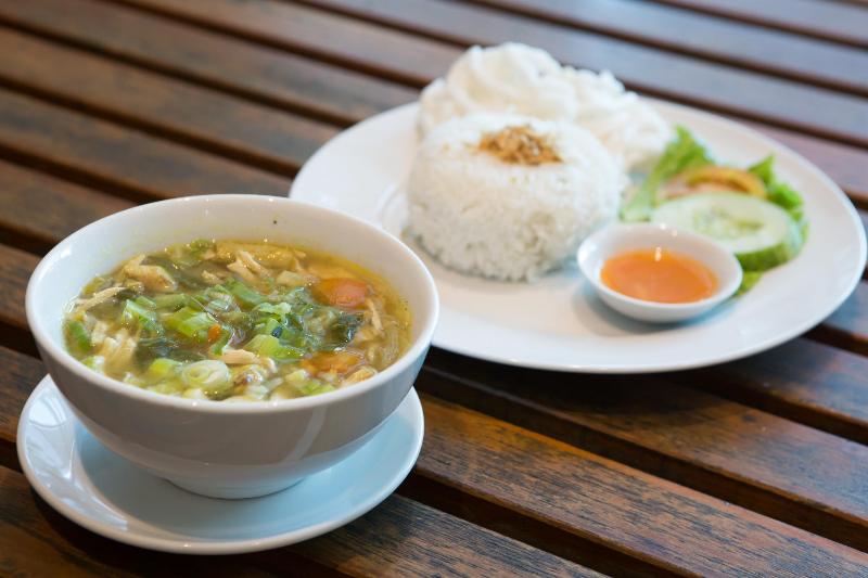 Holiday Inn Express Jakarta International Expo - Restoran