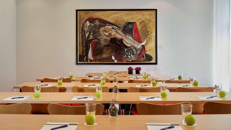 Radisson RED Berlin Kudamm - Toplantı